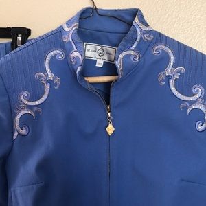 Saint John sport by Marie Gray stunningly embroidered pantsuit in size small